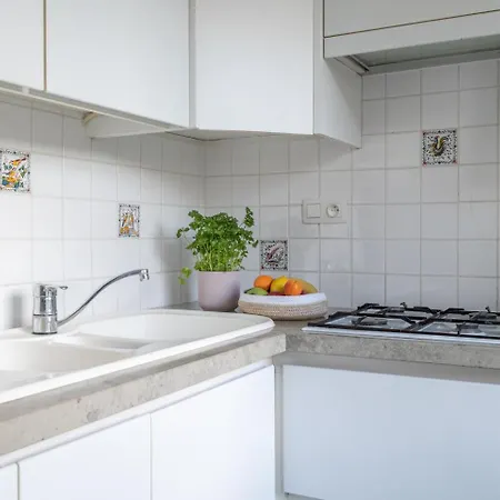 Vakantiewoning Met Tuin En Privegarage By Bloss, * De Haan