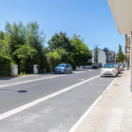 Vakantiewoning Met Tuin En Privegarage By Bloss, De Haan
